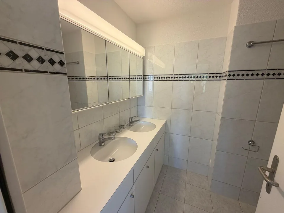 Appartement spacieux 4.5 pièces à louer pour une durée limitée jusqu'au 31.08.2027