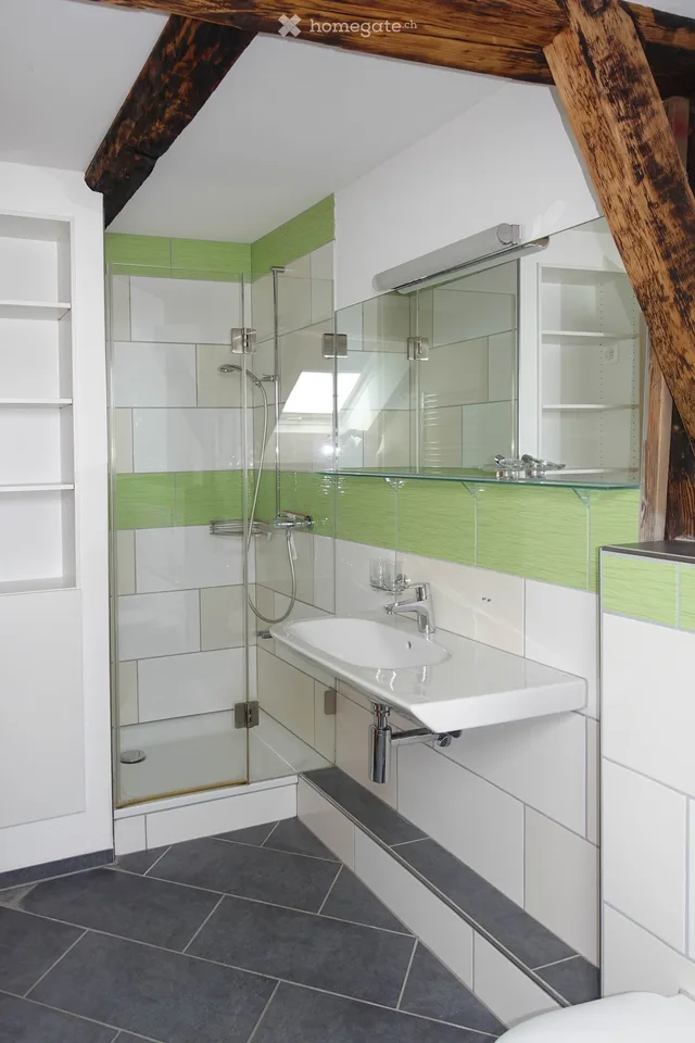 Charmant appartement spacieux de 5,5 pièces à Dürnten