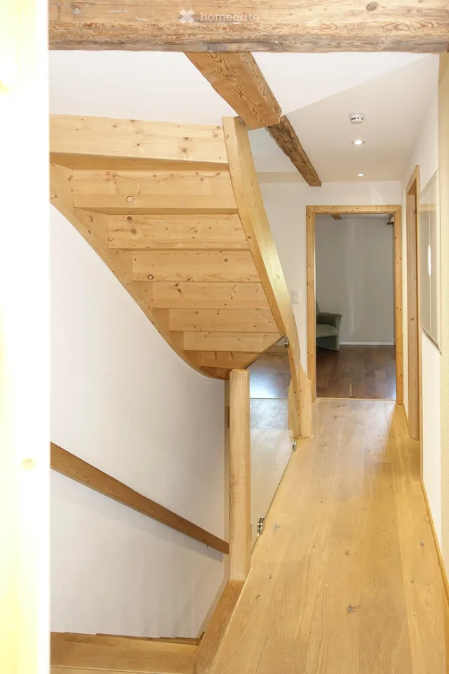 Charmant appartement spacieux de 5,5 pièces à Dürnten