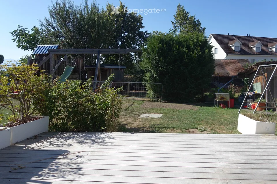 Charmant appartement spacieux de 5,5 pièces à Dürnten