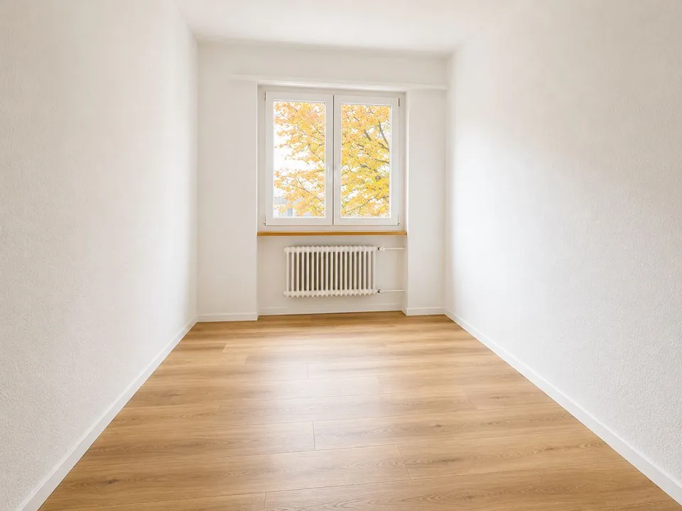 Schöne 4-Zimmerwohnung, 1. Stock rechts