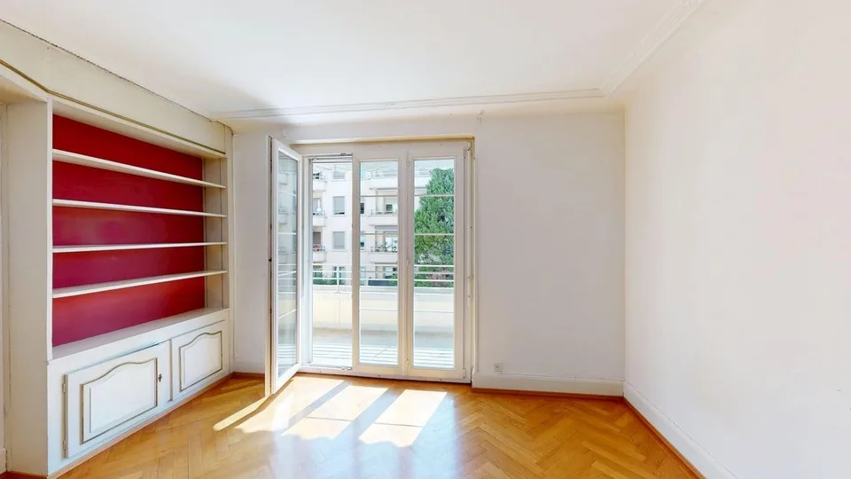 Vier-Zimmer-Wohnung im Zentrum von Lausanne