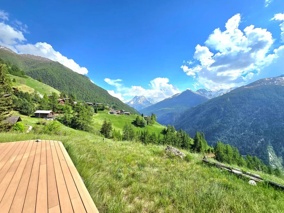 Renovierte Wohnung mit Terrasse, atemberaubender Aussicht und viel Sonne in Eison (St-Martin) Val d’Hérens – Foto 2 von 19