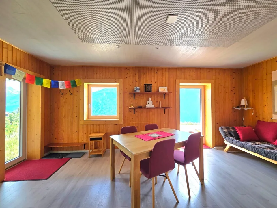 Renovierte Wohnung mit Terrasse, atemberaubender Aussicht und viel Sonne in Eison (St-Martin) Val d’Hérens – Foto 4 von 19