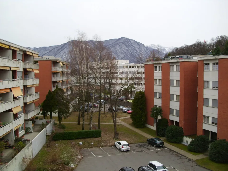 Lugano, Affittasi appartamento 2.5 Locali, molto luminoso