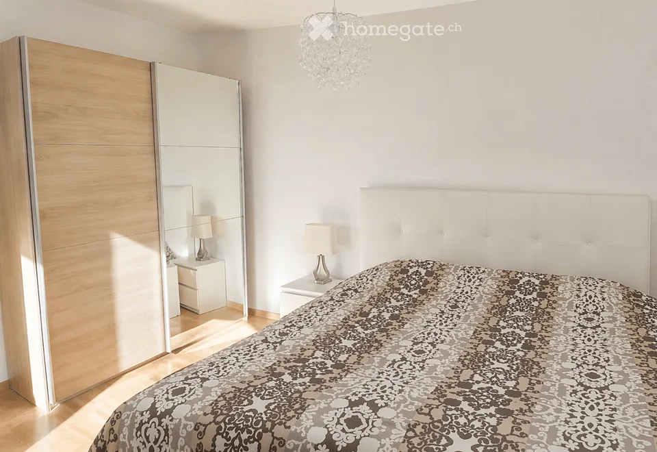 Appartement lumineux de 4.5 pièces à Sion – Accessible et bien situé
