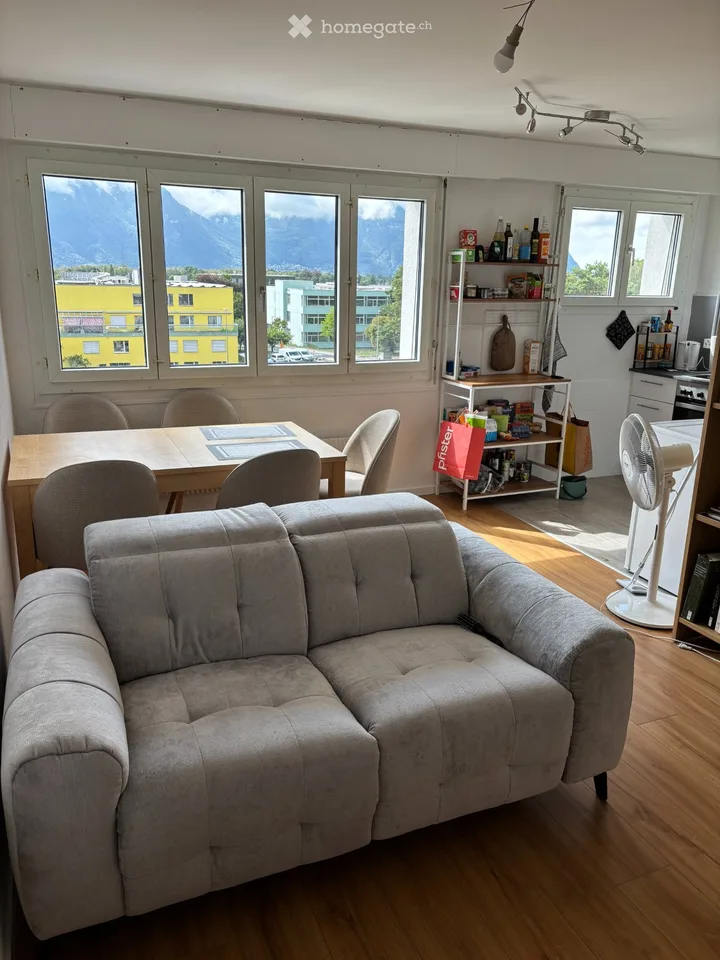 Übergabe des Mietvertrags 2 Zimmer 39m² in Aigle