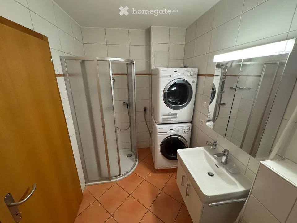 3.5-room apartment in Bramois, calm and bright