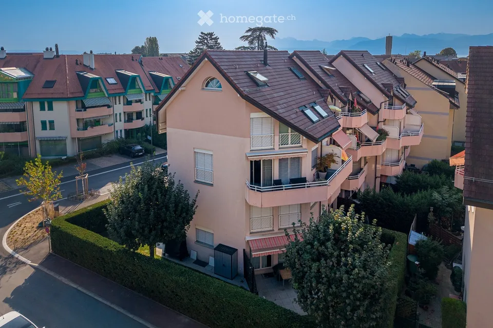 Attique familial de 5.5 pièces en triplex - directement du propriétaire