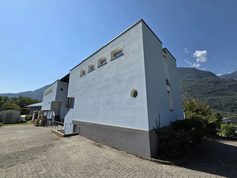Maison unifamiliale dans un quartier résidentiel calme