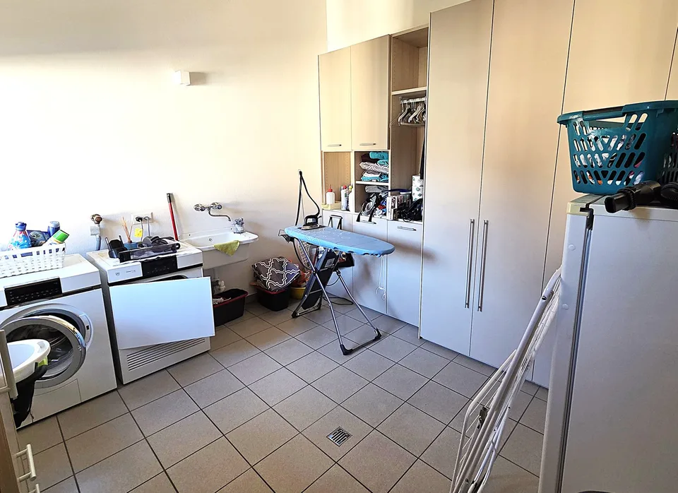 Splendido attico di 5.5 locali con piscina ad Arbedo-Castione