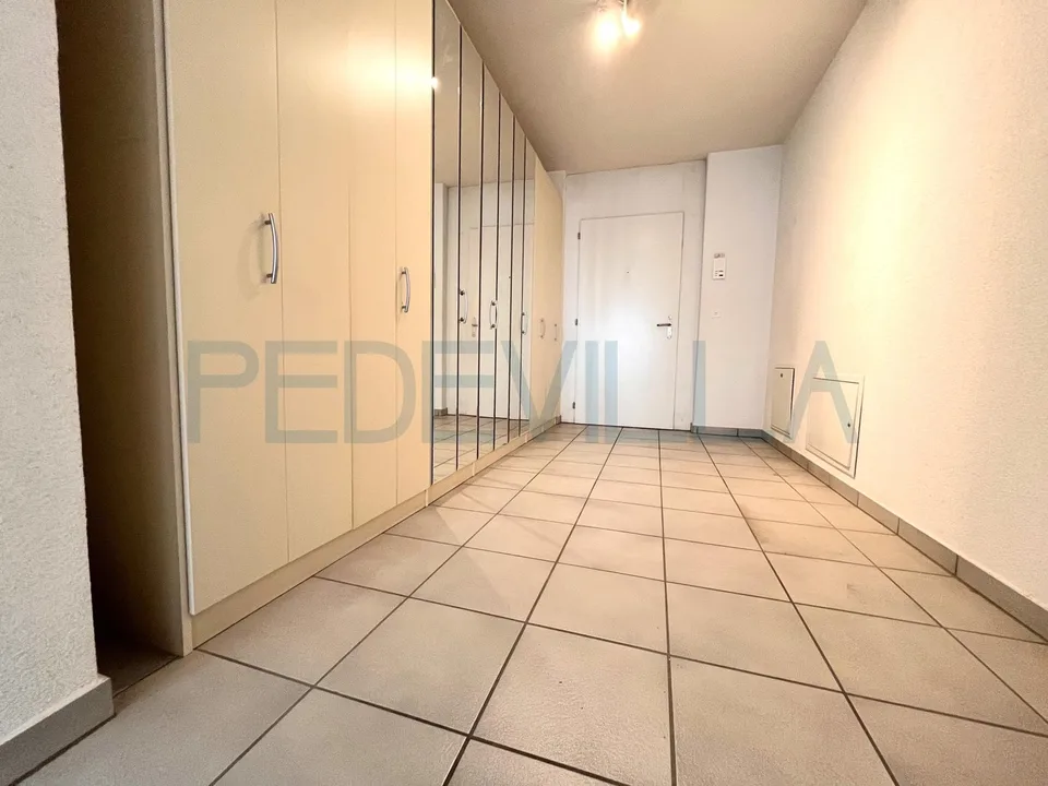 Charmant appartement de 2.5 pièces, situé au 1er étage