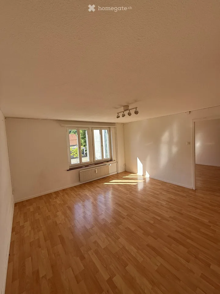 Helle und einladende 4-Zimmer-Wohnung in attraktiver Lage