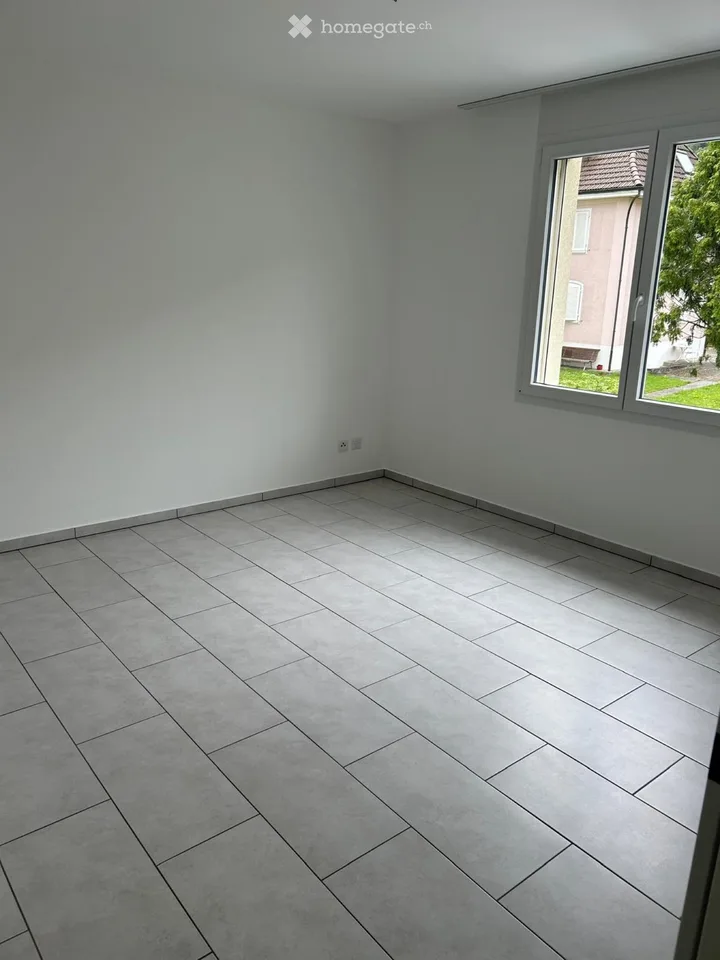 4.5-room apartment with balcony & 2 parking spaces in Egerkingen