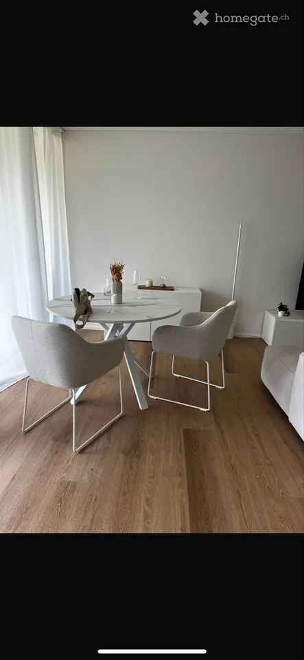 2.5 Zimmerwohnung inkl. Parkplatz
