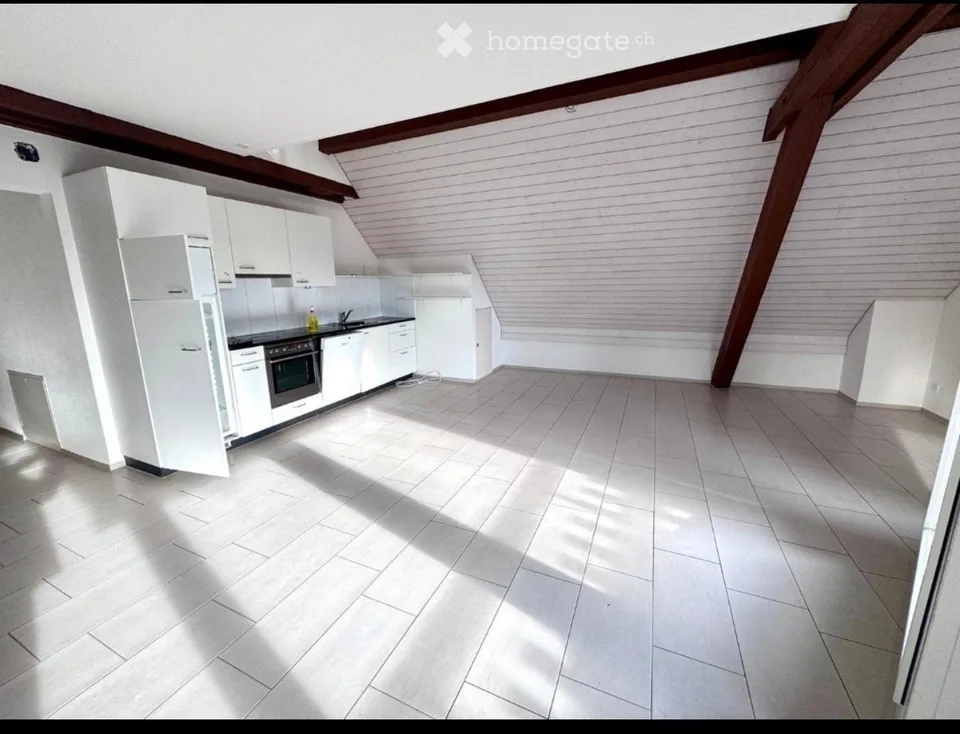 Spacious 4.5-room maisonette apartment in Bachenbülach