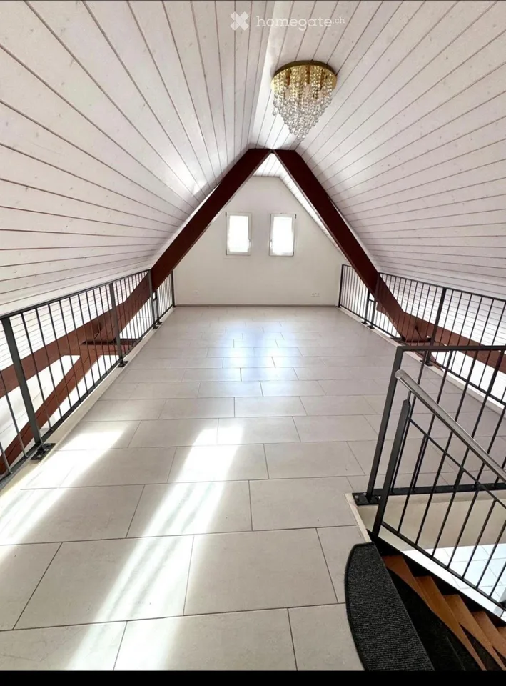 Spacious 4.5-room maisonette apartment in Bachenbülach