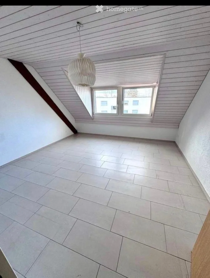 Spacious 4.5-room maisonette apartment in Bachenbülach