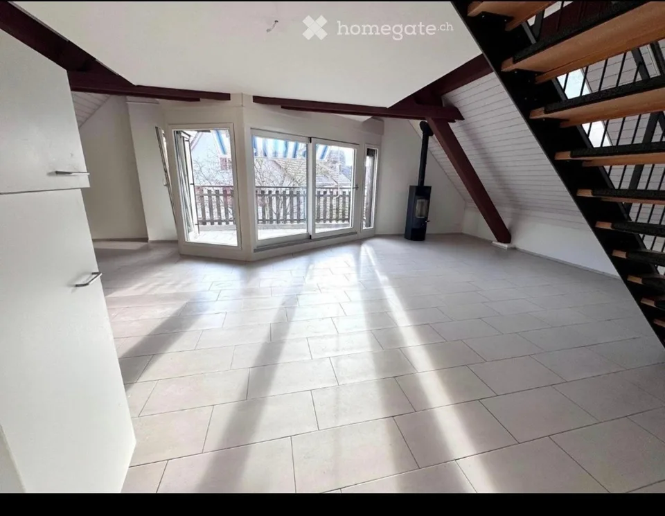 Grosszügige 4.5-Zimmer-Maisonette-Wohnung in Bachenbülach