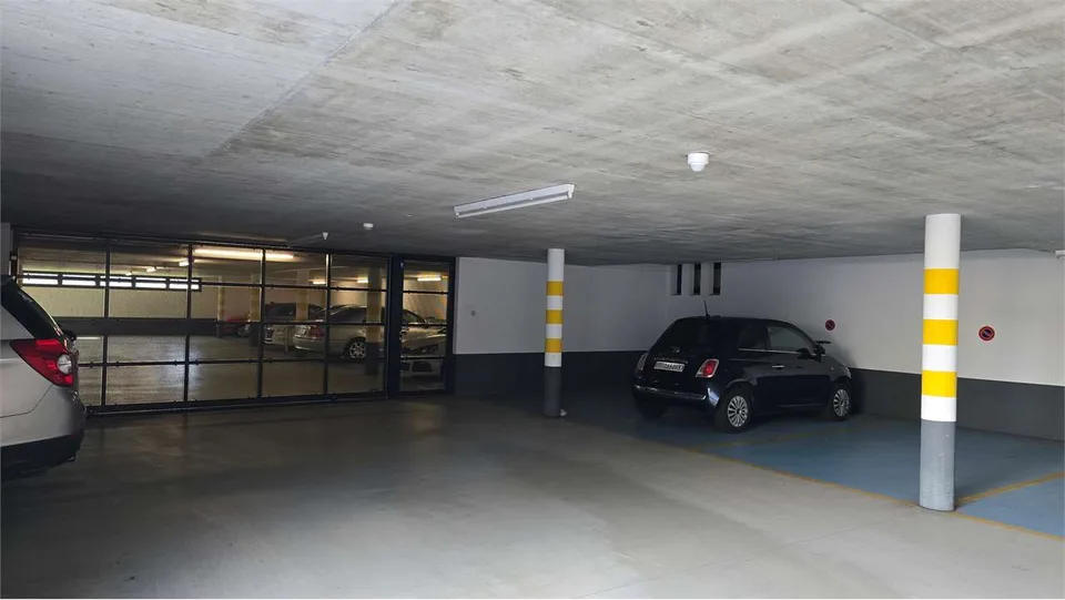 Caslano Via Stazione - 2 Parking Spaces in Garage