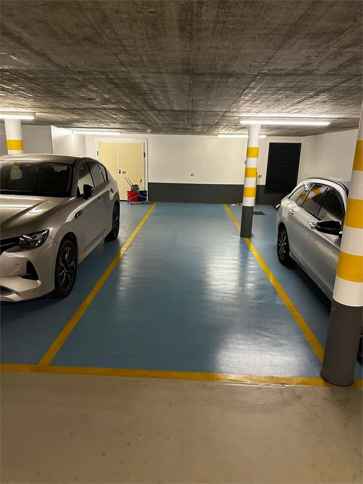 Caslano Via Stazione - 2 Parking Spaces in Garage