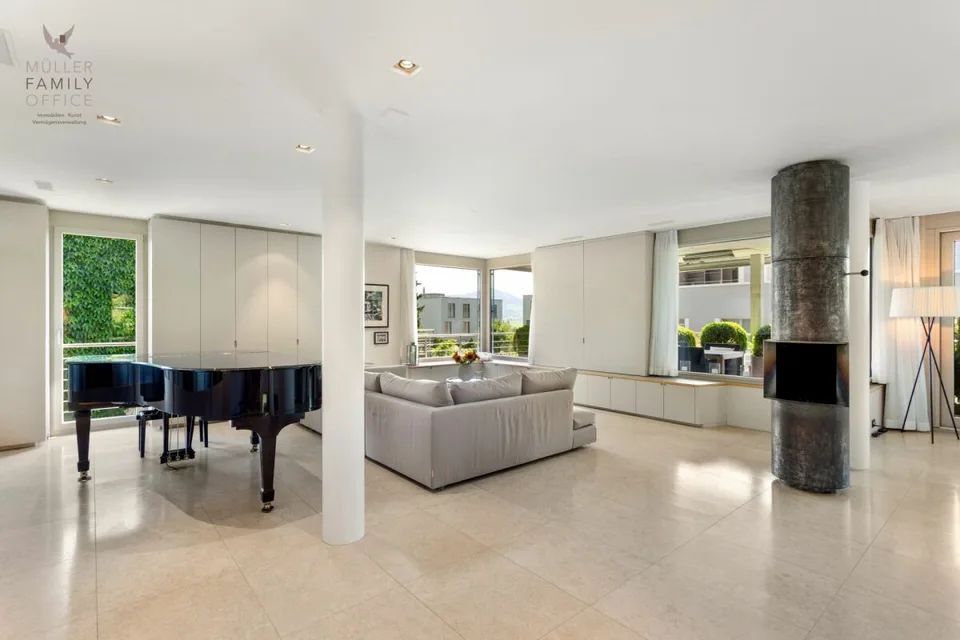 Exklusive 5 1/2 Zimmer-Maisonette-Attikawohnung mit Alpsteinblick und Aussenpool im Miteigentum