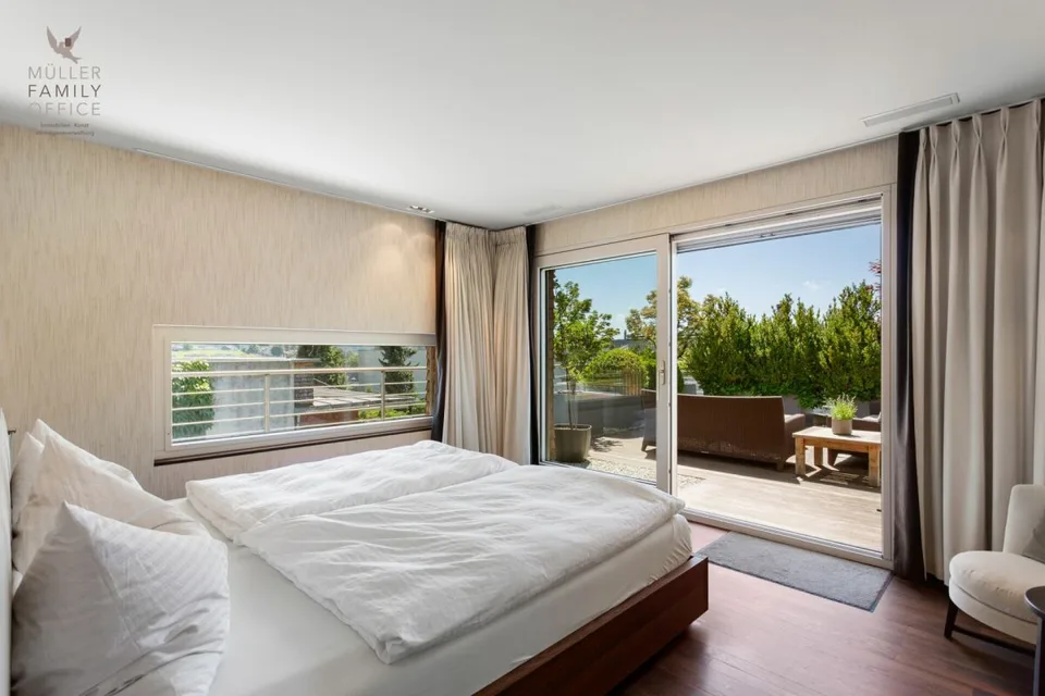 Exklusive 5 1/2 Zimmer-Maisonette-Attikawohnung mit Alpsteinblick und Aussenpool im Miteigentum