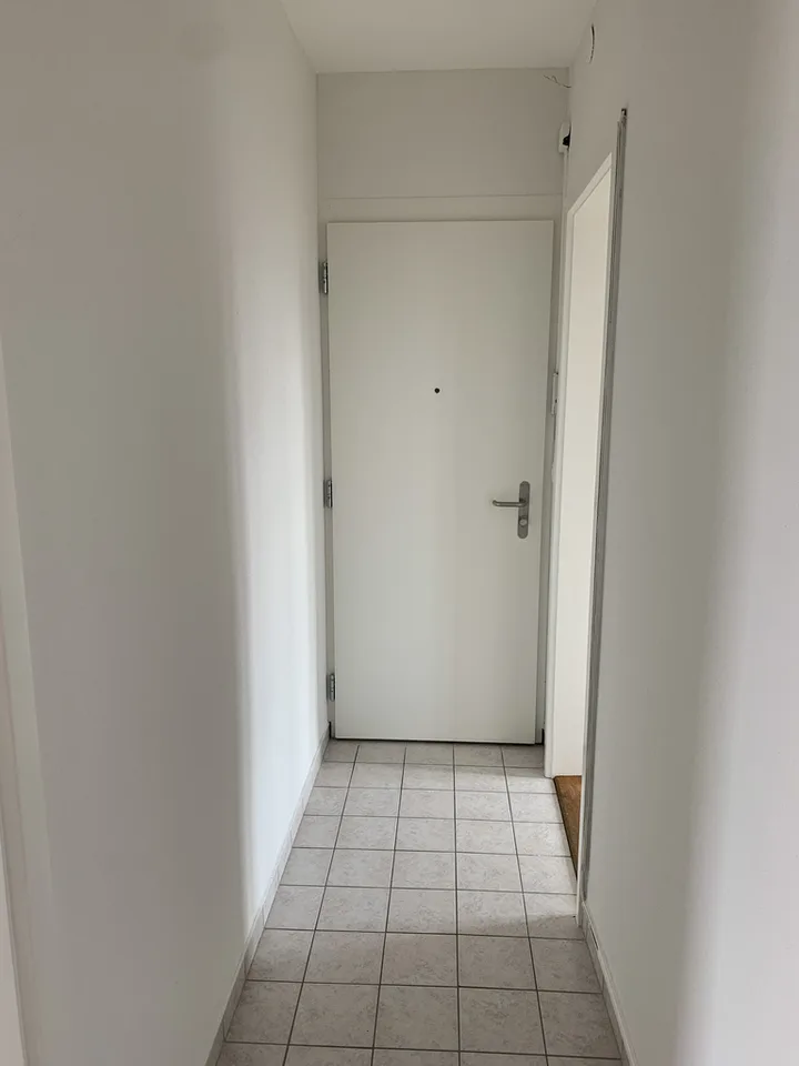 En rénovation, 2,5 pièces au 1er étage, proche de l'UNIL et de l'EPFL