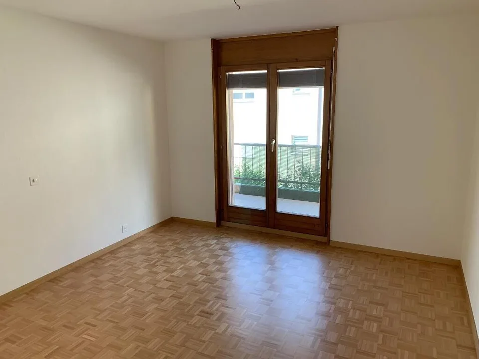 SAVIESE - BEAUTIFUL 2.5-ROOM APARTMENT