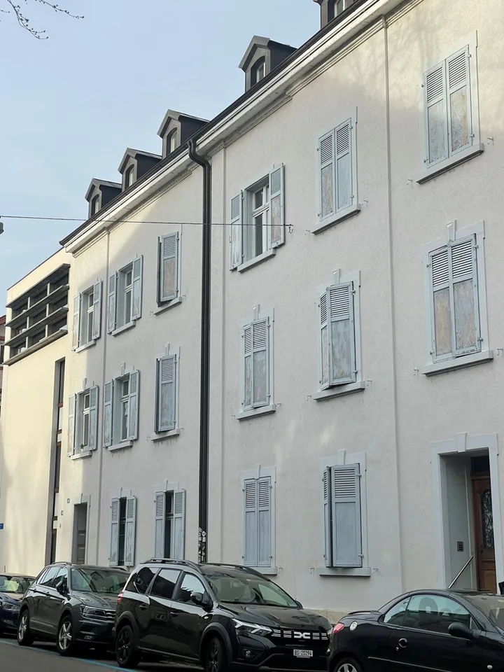 Altbauwohnung im 3-Zimmerwohnung im EG mit Hobbyraum