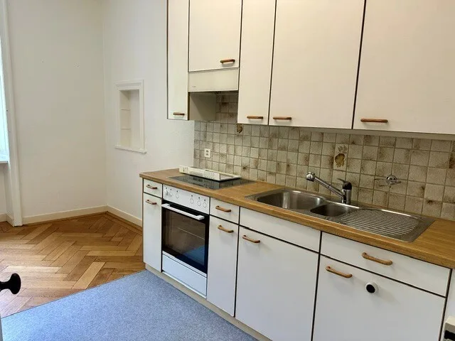 Apartment in a 3-room apartment on the ground floor with hobby room
