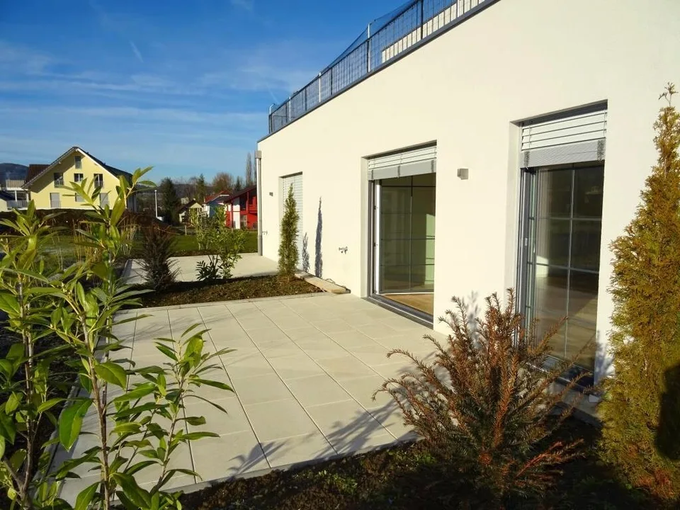 Wohlfühloase mit Gartensitzplatz