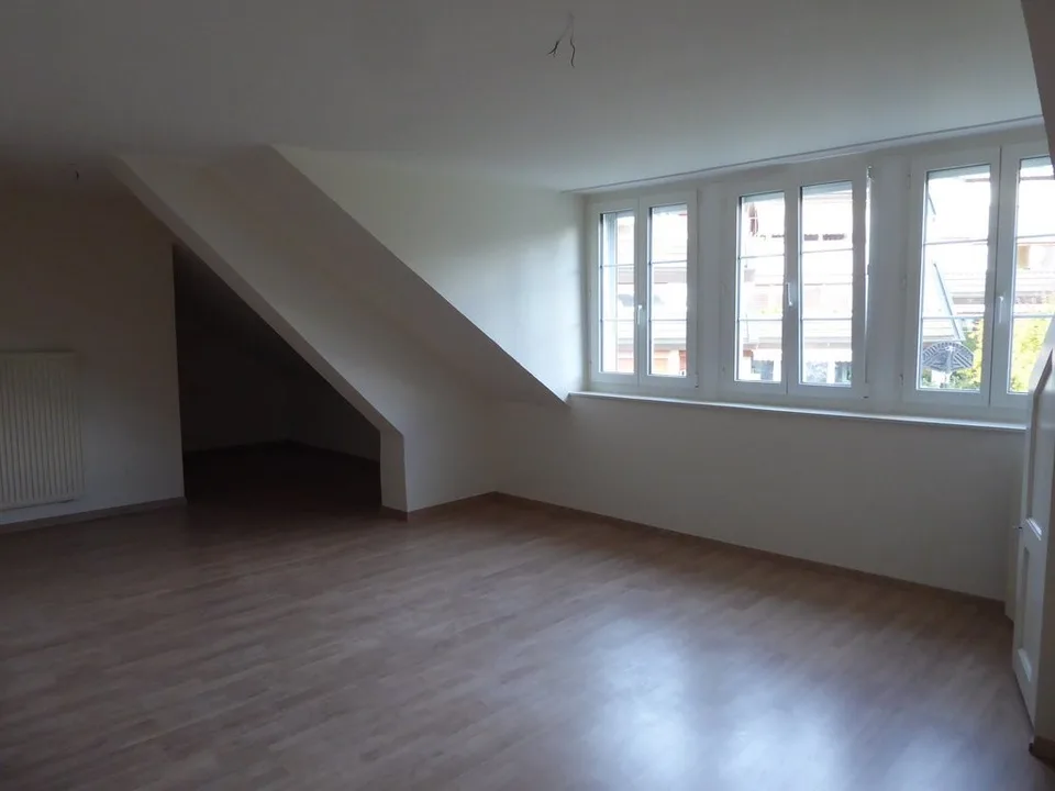 Wohnung mit 3,5 Zimmern im 2. Stock