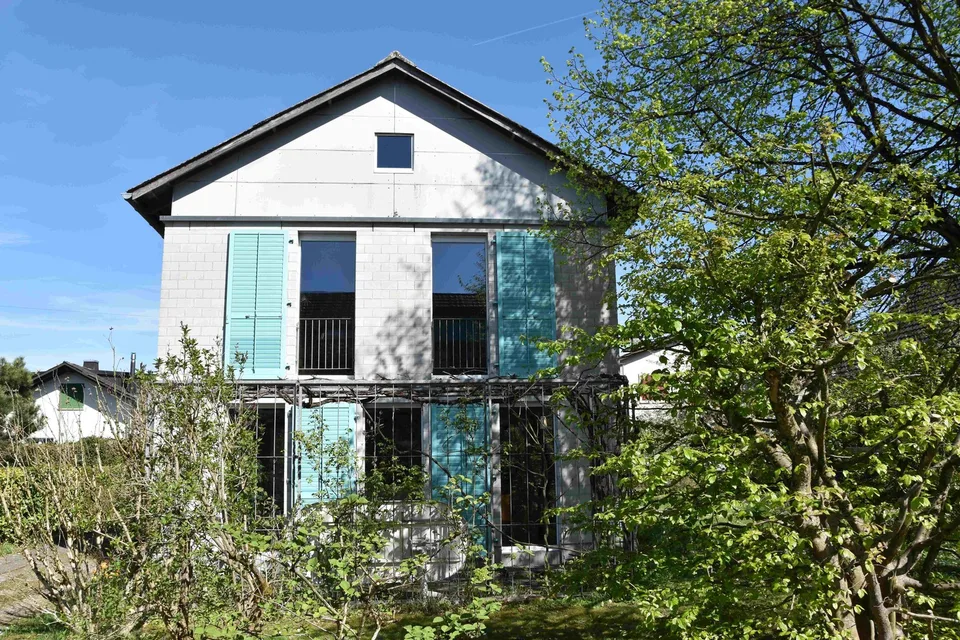 Einzigartiges 6-Zimmer-Einfamilienhaus in Rupperswil Purismus, Privatsphäre u. Nachhaltigkeit