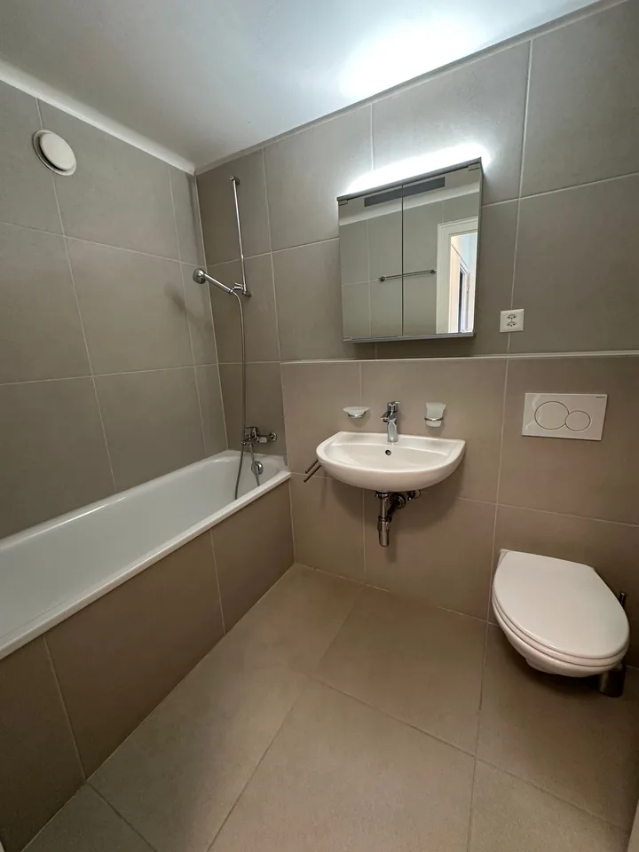 Schönes Apartment mit 3 Schlafzimmern und Swimmingpool