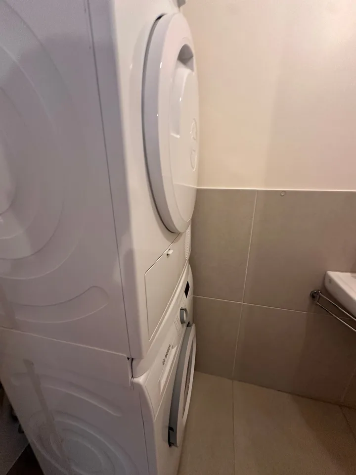 Schönes Apartment mit 3 Schlafzimmern und Swimmingpool
