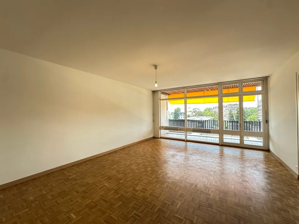 Schönes Apartment mit 3 Schlafzimmern und Swimmingpool