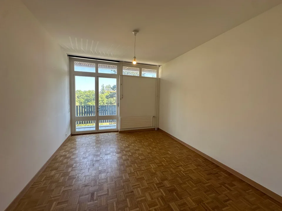 Schönes Apartment mit 3 Schlafzimmern und Swimmingpool