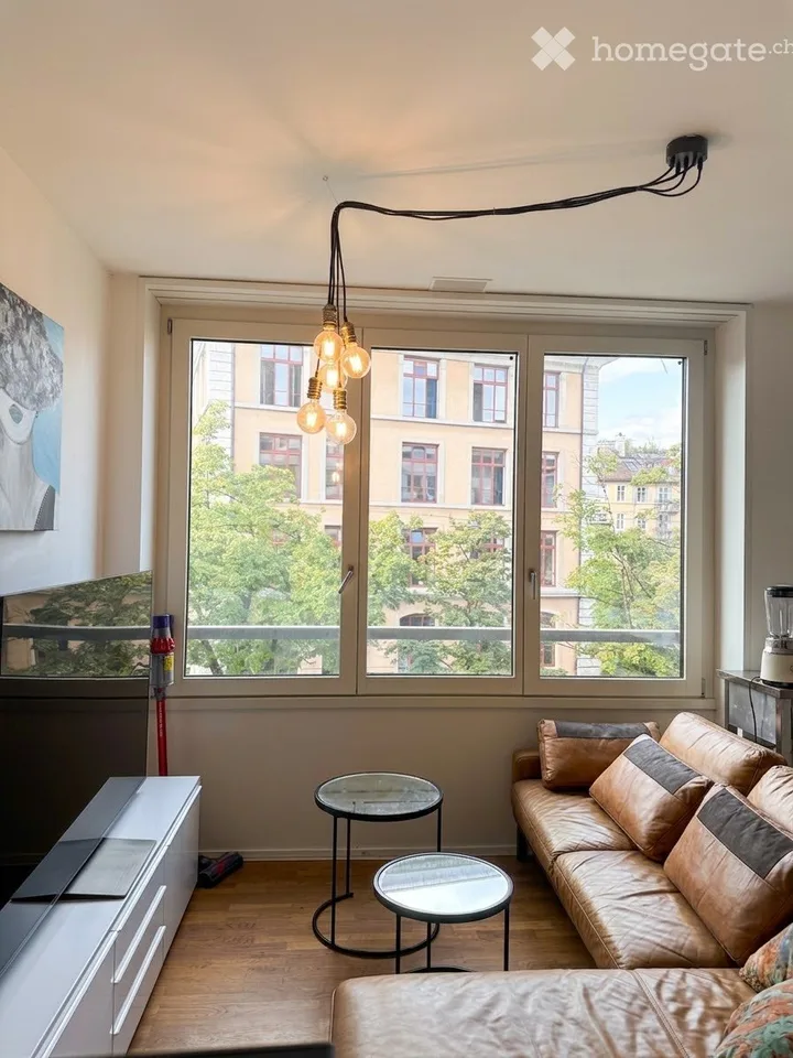 Urban city apartment near Europaallee – Bright, central & modern