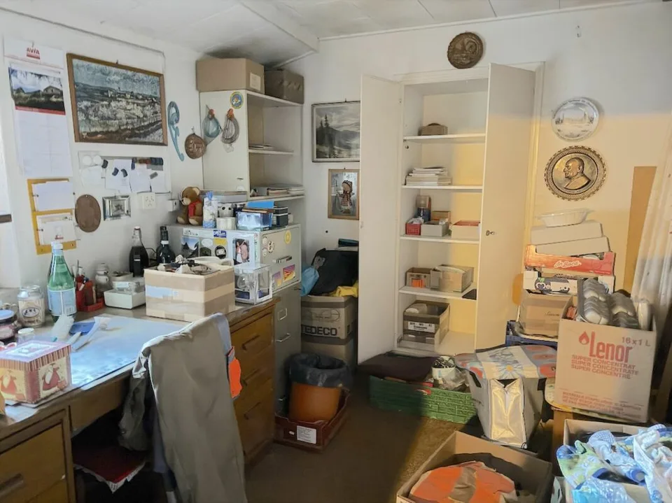 Ruhiges EFH 5 Zimmer mit Seesicht und vielen Kellern Tranquilla casa indipendente con 5 locali, vista lago e numerose cantine