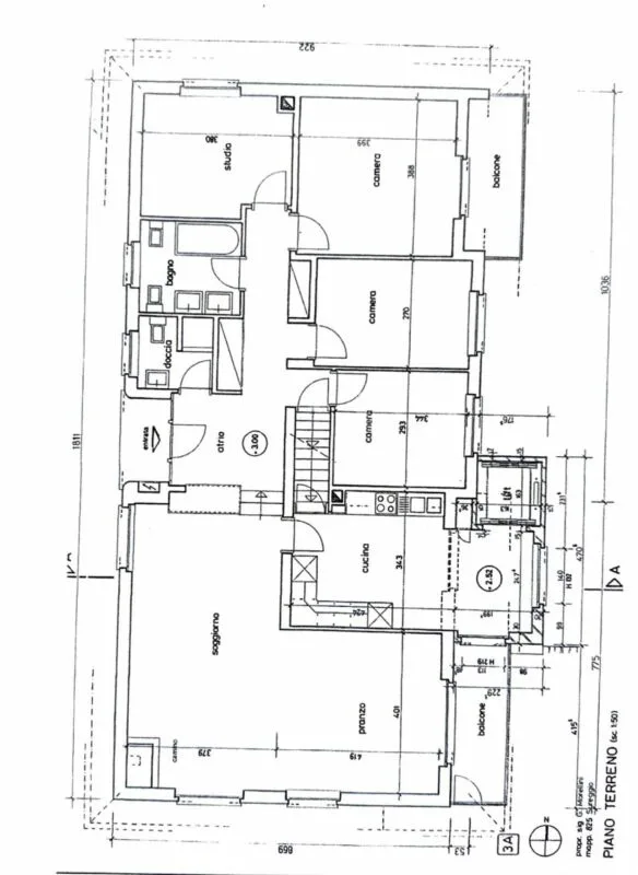 Grosses u. privates EFH mit Lift mit Grottino, Zweitwohnsitz! Ampia e prestigiosa casa unifamiliare privata con ascensore, grottino e possibilità di residenza secondaria.