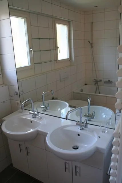 4.5-Zimmer-Doppelhaushälfte in Zollikon / BEFRISTET bis 31.08.27 / WG geignet / Haustiere erlaubt