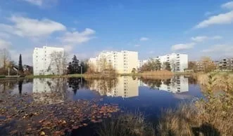 Helle 5.5-Zimmer-Wohnung mit Weitsicht im Zentrum von Volketswil