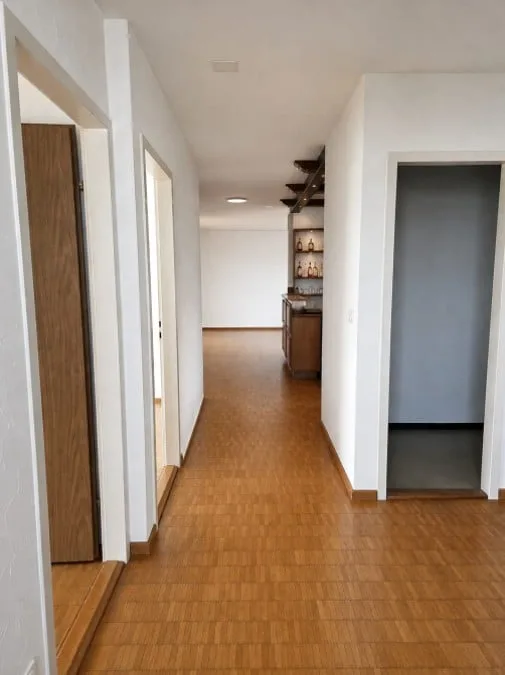 Bright 5.5-room apartment with a far-reaching view in the center of Volketswil