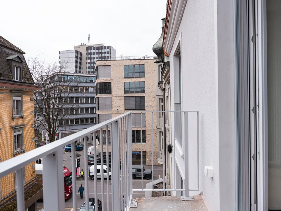 1-Zimmer-Wohnung mit grossem Reduit und Wäscheturm