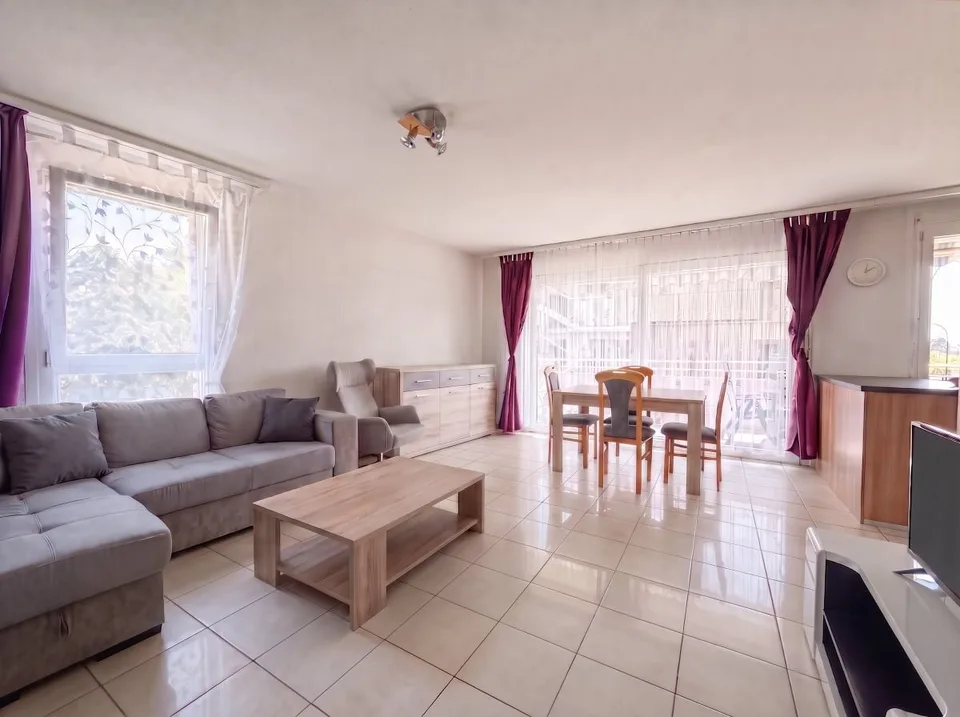 Appartement à vendre à Lausanne - 3 pièces 75 m² avec 2 salles d'eau, un grand balcon et un parking intérieure