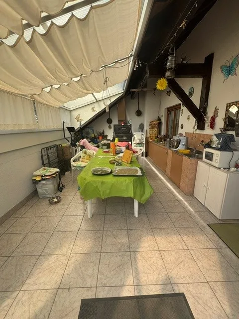 Incantevole villa/appartamento di 5 locali a Le Mont-sur-Lausanne