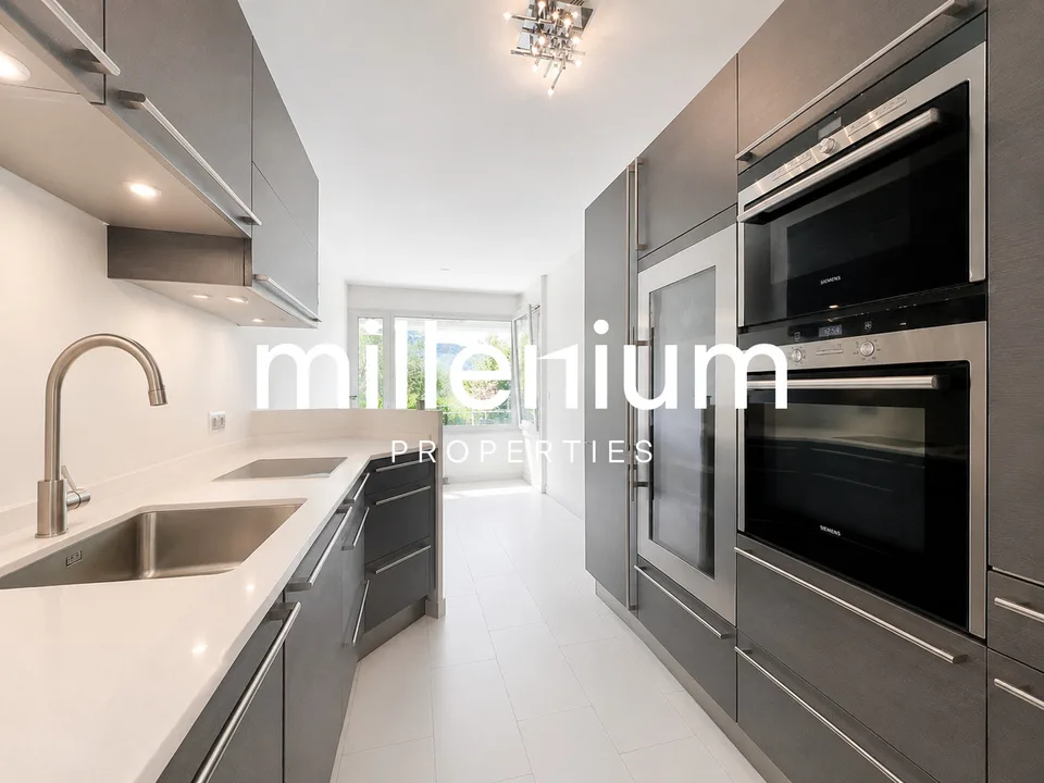 Élégant appartement familial de 145 m² en rez-de-jardin