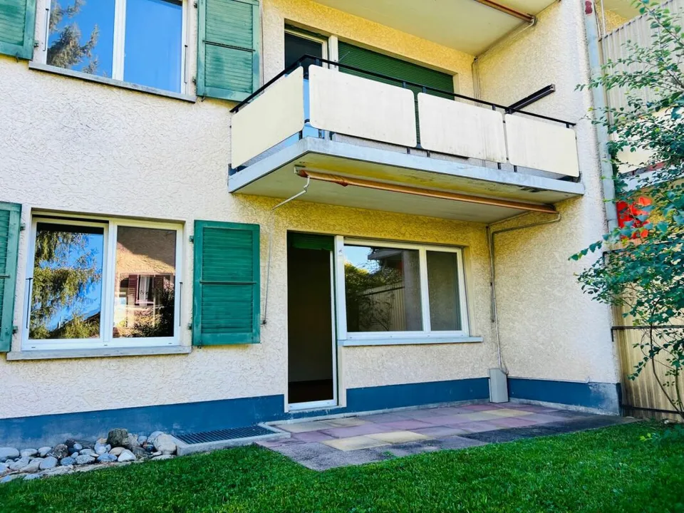 4-Zimmerwohnung im Parterre