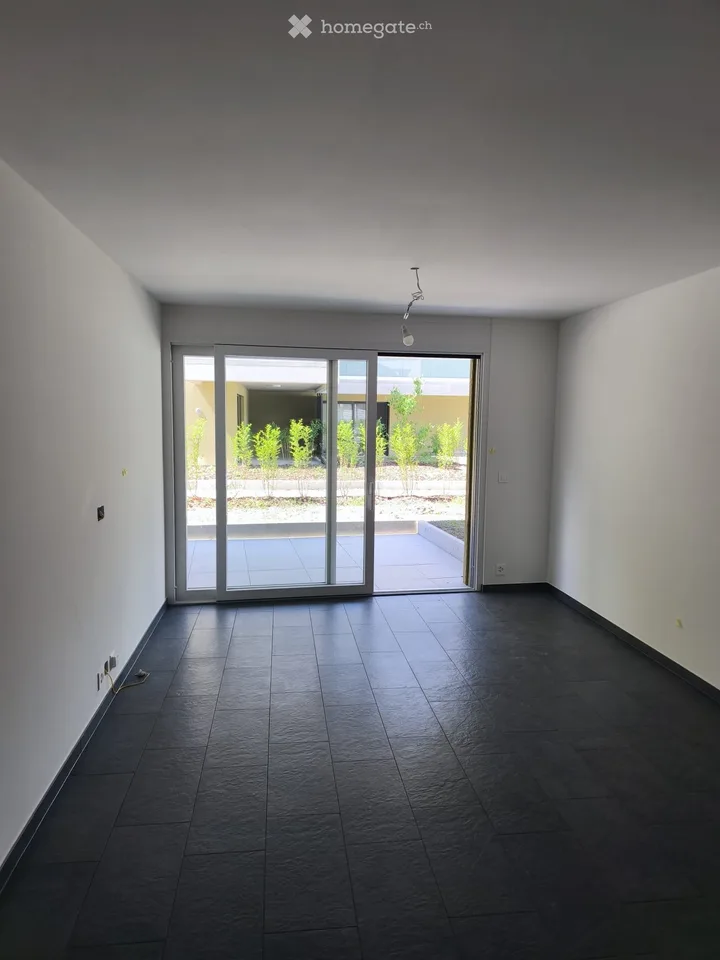 NEW! Appartement 3,5 pièces au rez-de-jardin